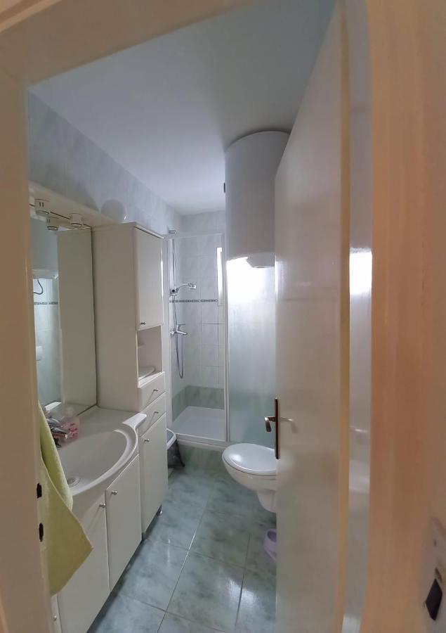Toni Apartment Водице Екстериор снимка