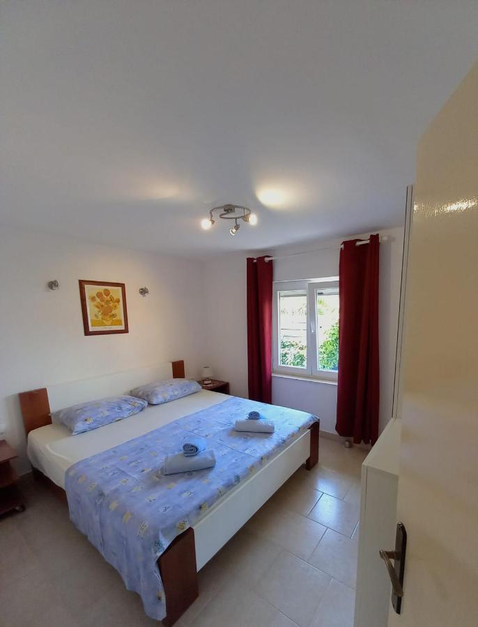 Toni Apartment Водице Екстериор снимка