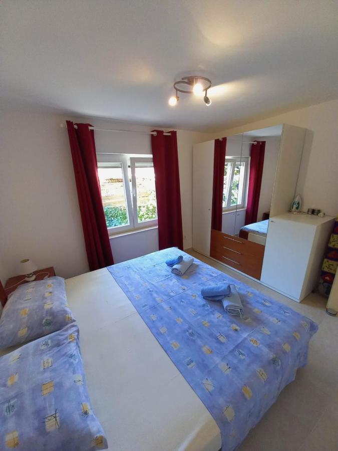 Toni Apartment Водице Екстериор снимка
