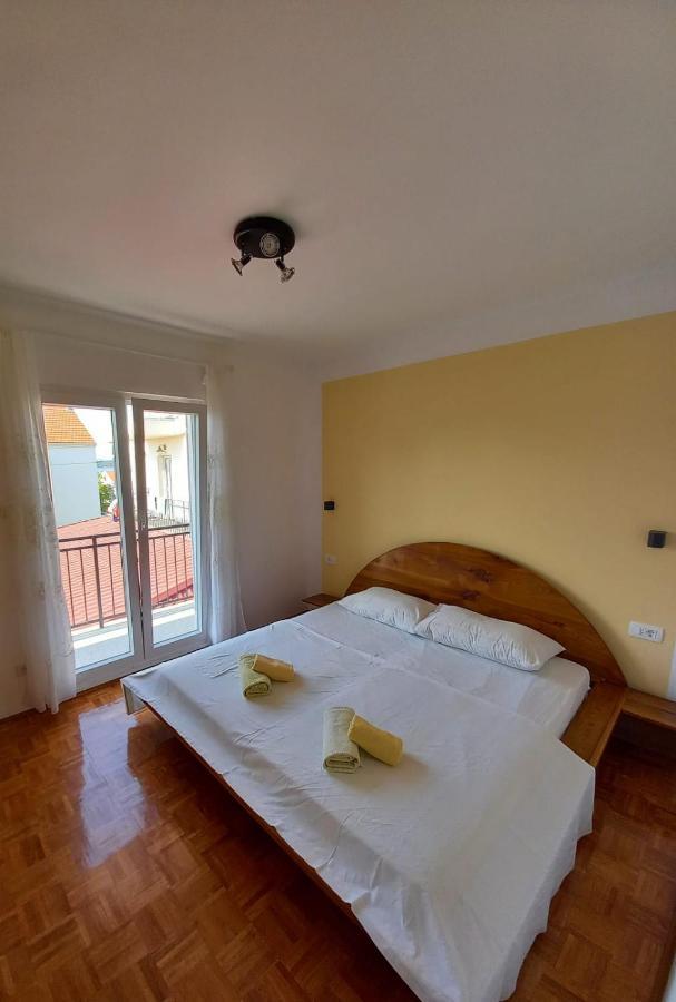 Toni Apartment Водице Екстериор снимка
