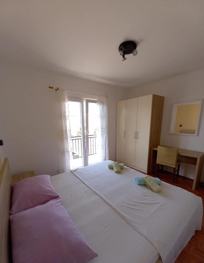 Toni Apartment Водице Екстериор снимка
