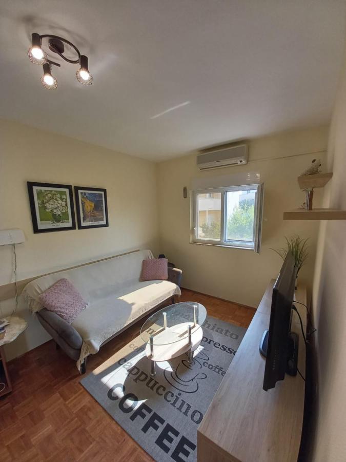 Toni Apartment Водице Екстериор снимка