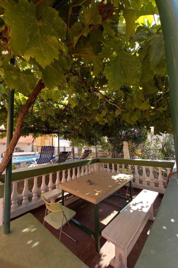 Toni Apartment Водице Екстериор снимка