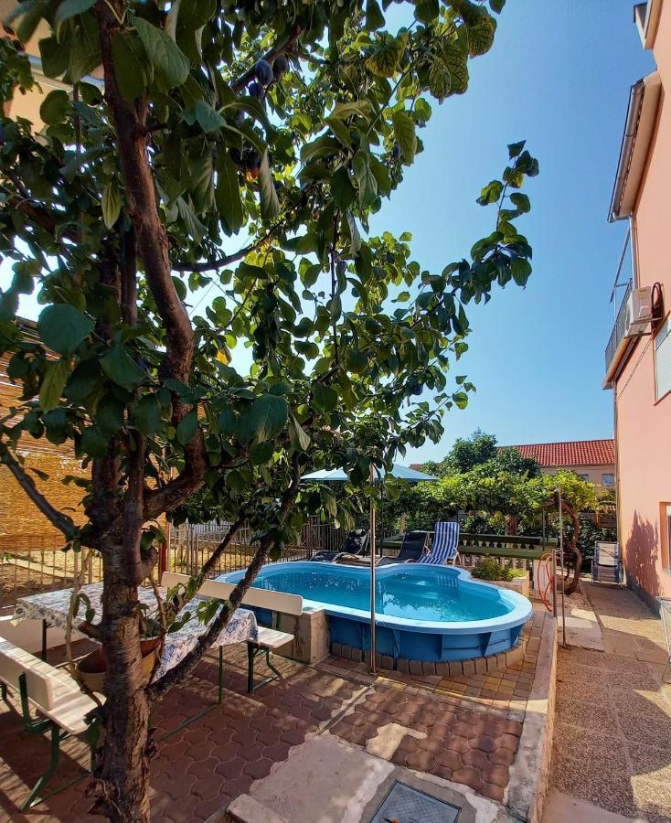 Toni Apartment Водице Екстериор снимка